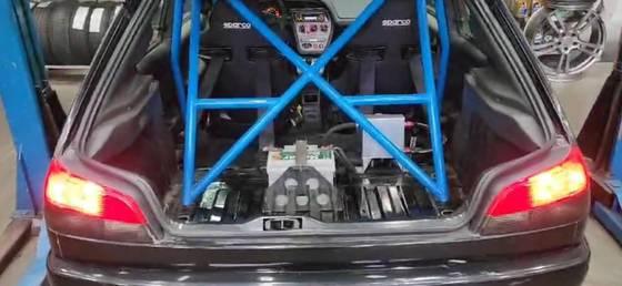 Carro 1.8 RALLYE 16V GASOLINA 2P MANUAL