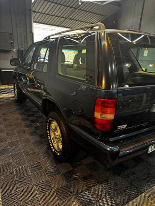 Carro 4.3 SFI DLX 4X2 V6 12V GASOLINA 4P MANUAL