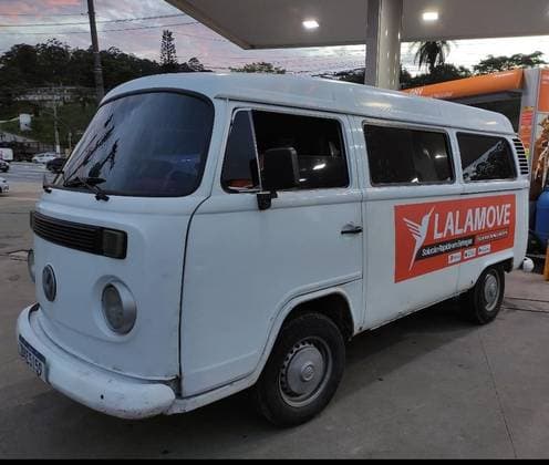 Carro 1.6 MI CARAT 8V GASOLINA 3P MANUAL