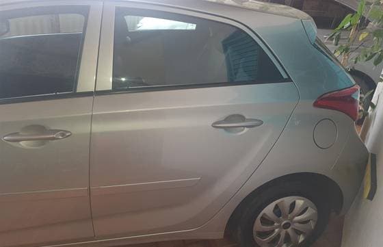 Carro 1.0 COMFORT PLUS 12V FLEX 4P MANUAL