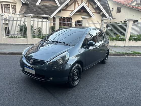 Carro 1.4 LX 8V GASOLINA 4P MANUAL
