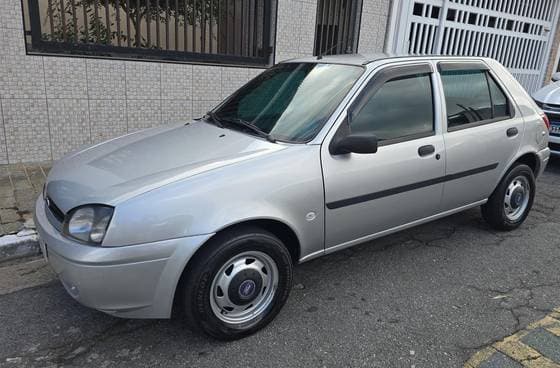 Carro 1.0 MPI STREET 8V GASOLINA 4P MANUAL