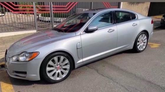 Carro 3.0 PREMIUM LUXURY V6 24V GASOLINA 4P AUTOMÁTICO