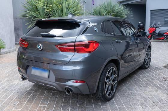 Carro 2.0 16V TURBO GASOLINA SDRIVE20I GP STEPTRONIC