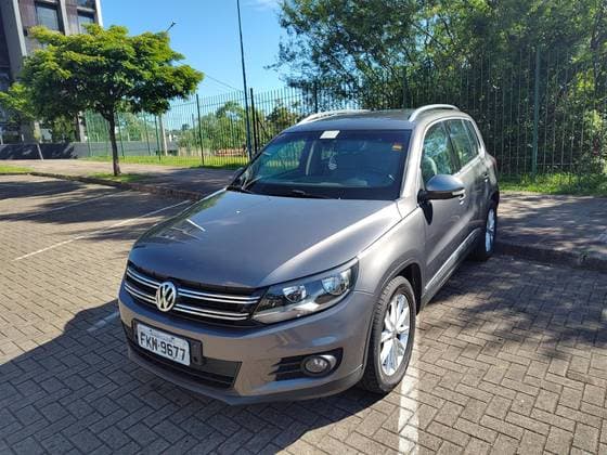 Carro 2.0 TSI 16V TURBO GASOLINA 4P TIPTRONIC