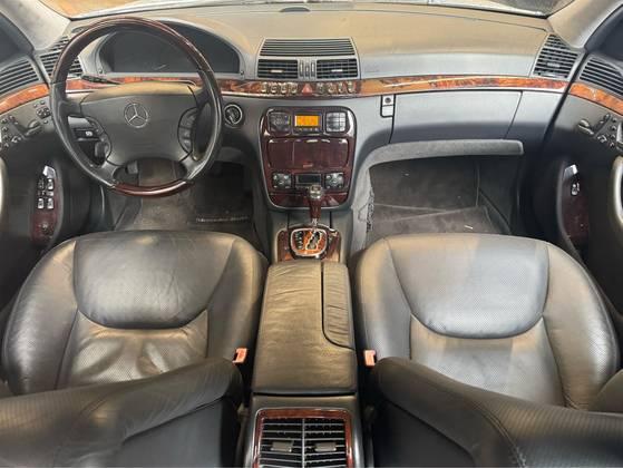 Carro 5.0 32V V8 GASOLINA 4P AUTOMÁTICO