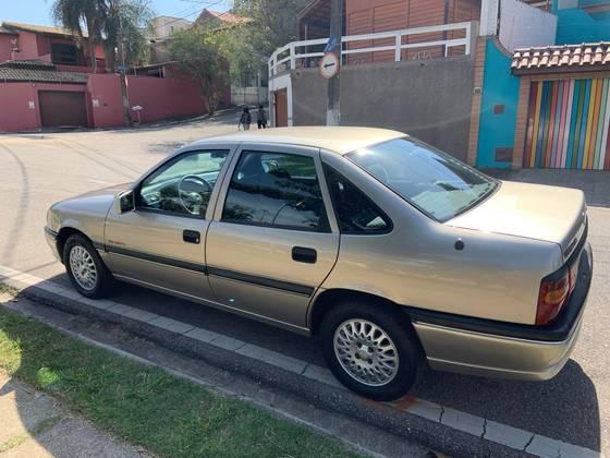 Carro 2.0 MPFI CD 8V GASOLINA 4P MANUAL