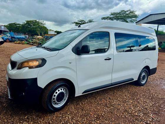 Carro 1.6 BLUEHDI DIESEL MINIBUS MANUAL