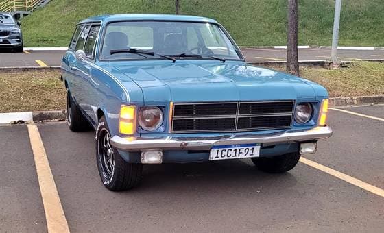 Carro 2.5 L 8V GASOLINA 2P MANUAL