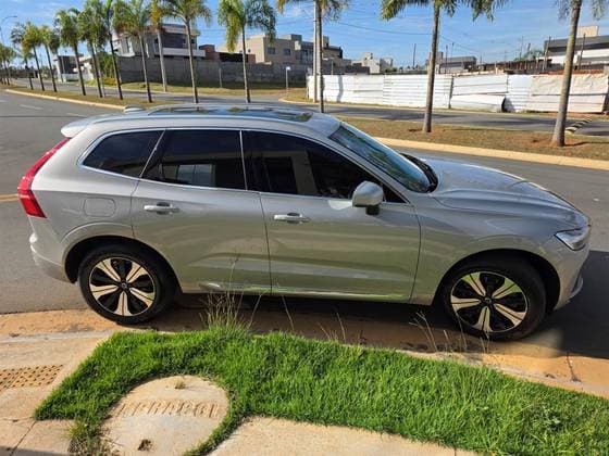 Carro 2.0 T8 RECHARGE PLUS AWD GEARTRONIC