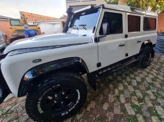 Carro 2.4 110 SW 4X4 TURBO DIESEL 4P MANUAL