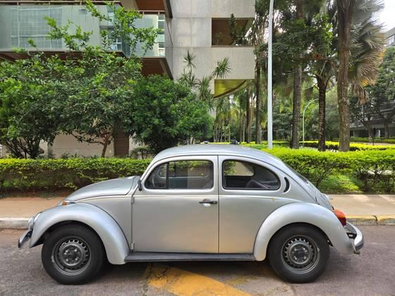 Carro 1.6 8V GASOLINA 2P MANUAL