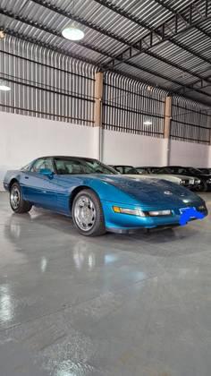 Carro 5.7 TARGA V8 GASOLINA 2P MANUAL