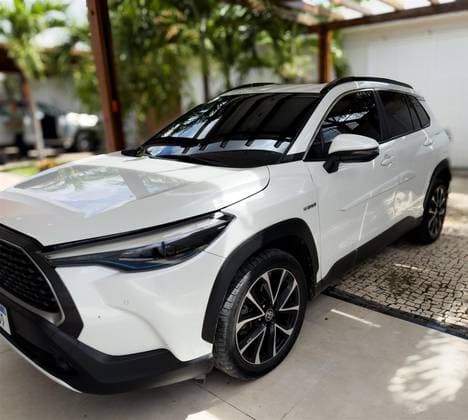 Carro 1.8 VVT-I HYBRID FLEX XRX CVT