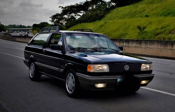 Carro 1.8S GLS 8V ÁLCOOL 2P MANUAL