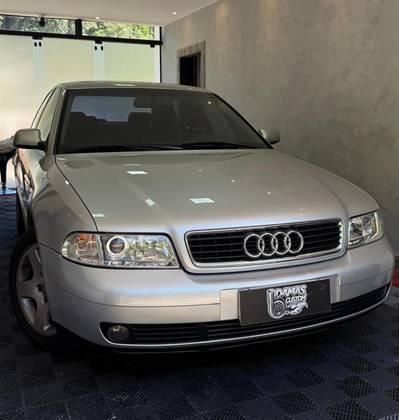 Carro 1.8 20V TURBO GASOLINA 4P TIPTRONIC