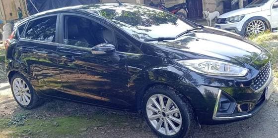 Carro 1.6 TI-VCT FLEX TITANIUM POWERSHIFT