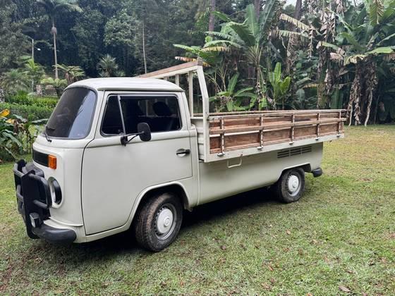 Carro 1.6 MI PICK-UP CS 8V GASOLINA 2P MANUAL