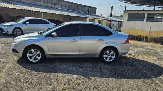 Carro 2.0 GLX SEDAN 16V FLEX 4P AUTOMÁTICO