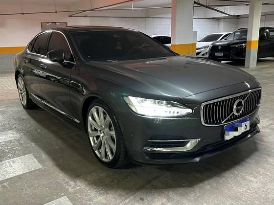 Carro 2.0 T8 HYBRID INSCRIPTION AWD GEARTRONIC