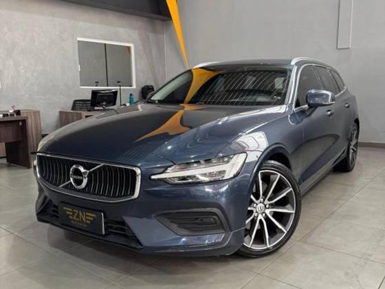 Carro 2.0 T5 GASOLINA MOMENTUM GEARTRONIC