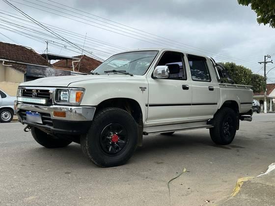 Carro 2.8 SR5 4X4 CD 8V DIESEL 4P MANUAL