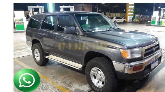 Carro 3.0 4X4 8V TURBO DIESEL 4P MANUAL