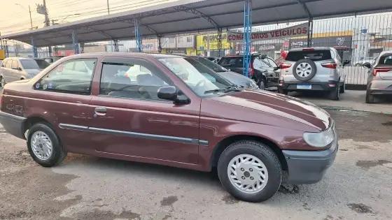 Carro 1.8 GLI 8V GASOLINA 2P MANUAL