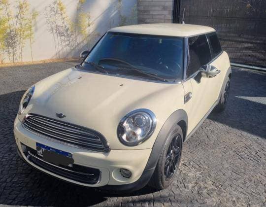 Carro 1.6 16V GASOLINA 2P AUTOMÁTICO