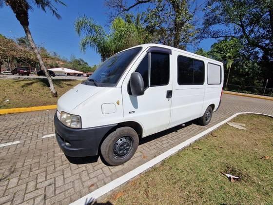 Carro 2.8 HDI 330 FURGÃO CURTO 8V DIESEL 3P MANUAL