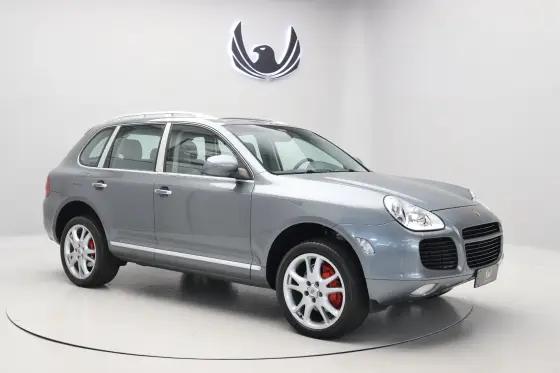 Carro 4.5 4X4 V8 32V TURBO GASOLINA 4P TIPTRONIC