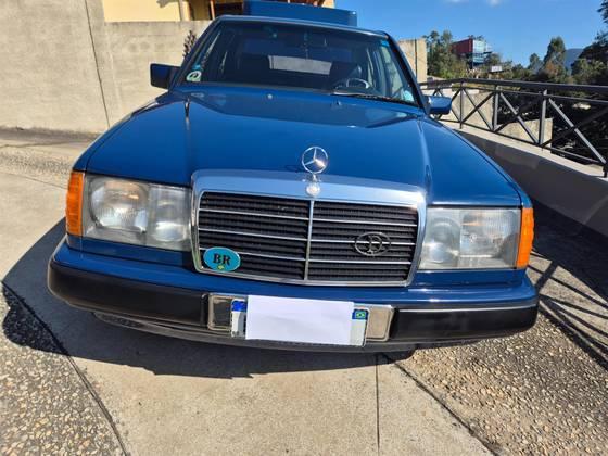 Carro 3.0 SEDAN 6 CILINDROS 12V GASOLINA 4P AUTOMÁTICO