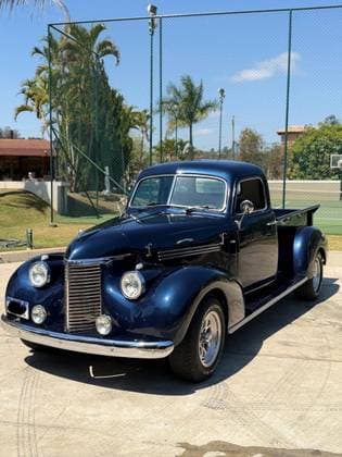 Carro 3.9 I6 GASOLINA FURGÃO MANUAL