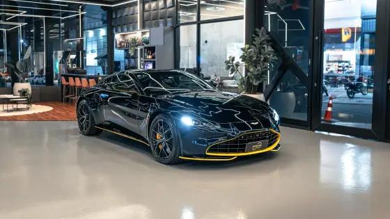 Carro 4.0 V8 TURBO GASOLINA COUPÉ AUTOMÁTICO