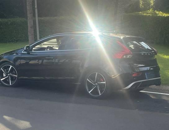 Carro 2.0 T5 R DESIGN TURBO GASOLINA 4P AUTOMÁTICO