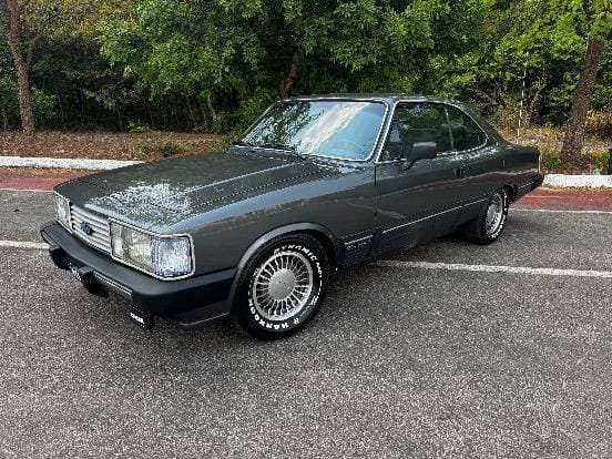 Carro 4.1 DIPLOMATA 12V GASOLINA 2P MANUAL