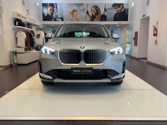 Carro ELÉTRICO XDRIVE30 M SPORT