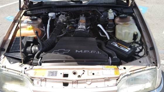 Carro 2.2 MPFI GLS 8V GASOLINA 4P MANUAL