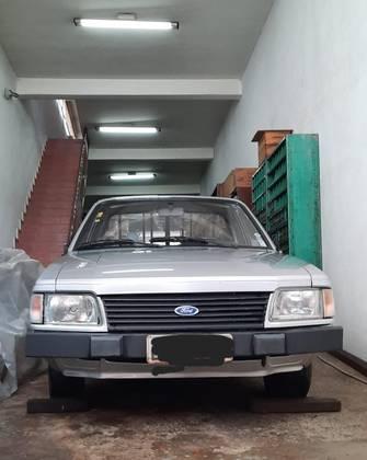 Carro 1.6 JEEP GL 4X4 CS ÁLCOOL 2P MANUAL