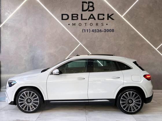 Carro 1.3 MHEV AMG LINE 7G-DCT