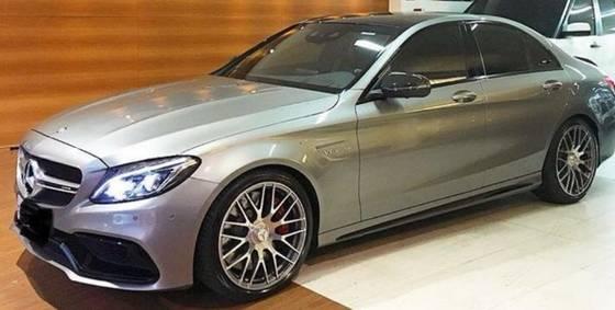 Carro 4.0 V8 TURBO GASOLINA SEDAN 4P AUTOMÁTICO