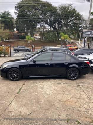 Carro 4.4 SPORT SEDAN V8 32V GASOLINA 4P AUTOMÁTICO