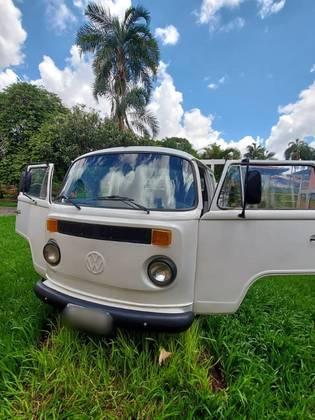 Carro 1.8 PICK-UP CD 8V GASOLINA 3P MANUAL