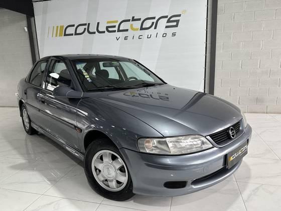 Carro 2.2 MPFI GLS 8V GASOLINA 4P MANUAL