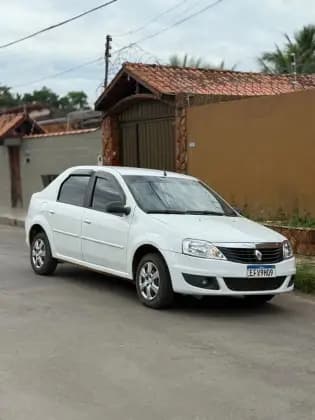 Carro 1.0 EXPRESSION 16V FLEX 4P MANUAL