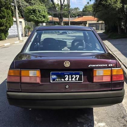 Carro 1.8 CL 8V GASOLINA 2P MANUAL