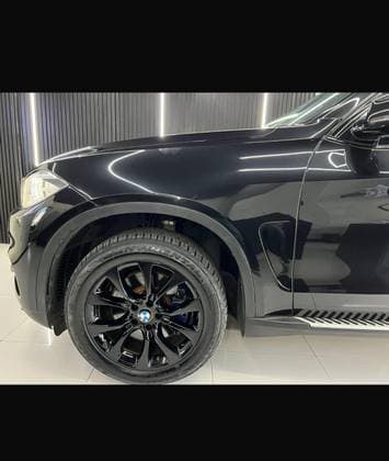 Carro 4.4 V8 TURBO GASOLINA XDRIVE50I SECURITY AUTOMÁTICO