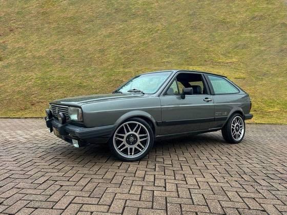 Carro 1.8 GT 8V GASOLINA 2P MANUAL