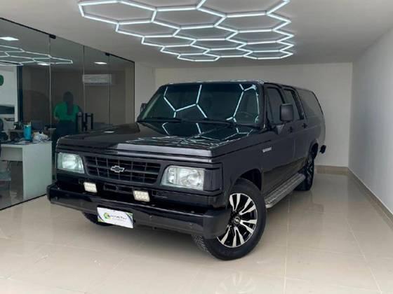 Carro 4.0 CUSTOM S 8V DIESEL 4P MANUAL