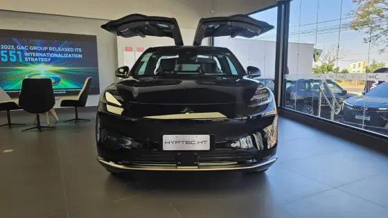 Carro 72,7 KW ELÉTRICO ULTRA